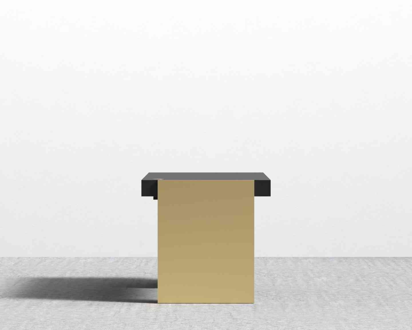 Arlo Desk