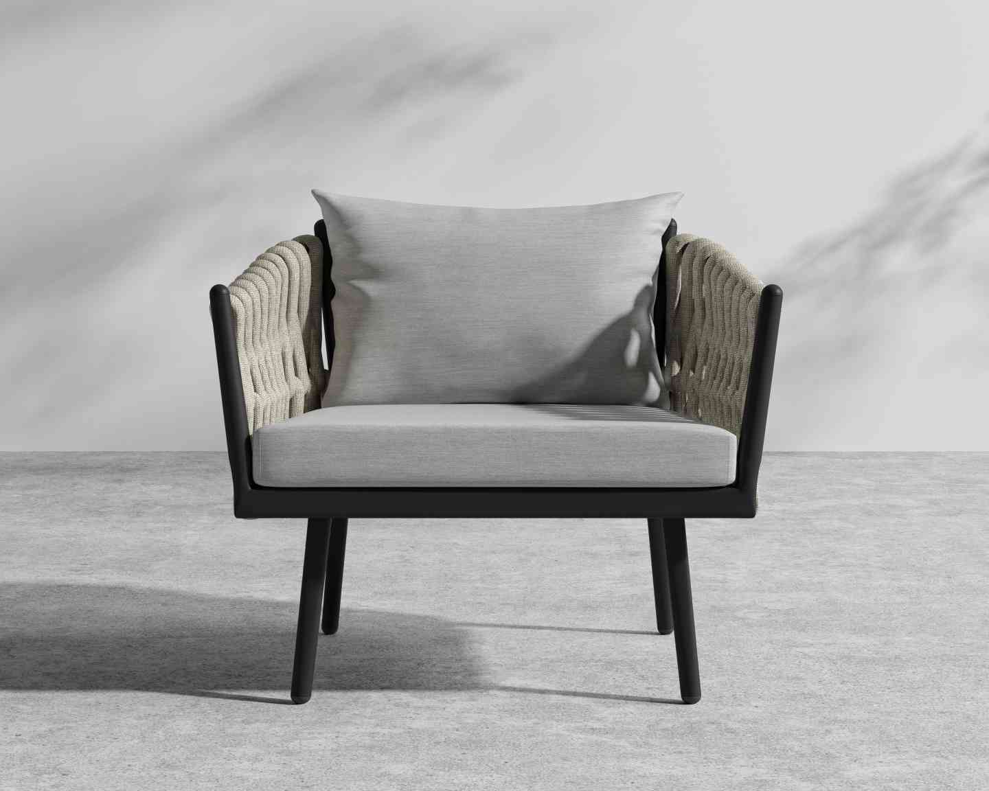 Pierre Outdoor Lounge Chair