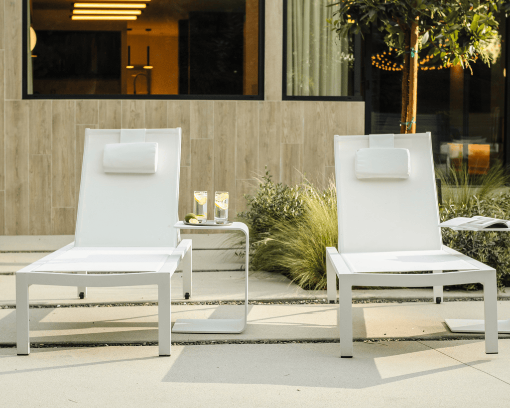 Nobi Outdoor Daybed