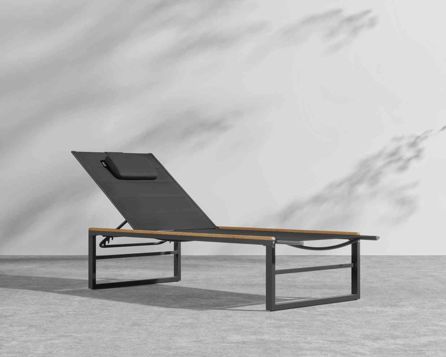 Linnea Outdoor Lounger
