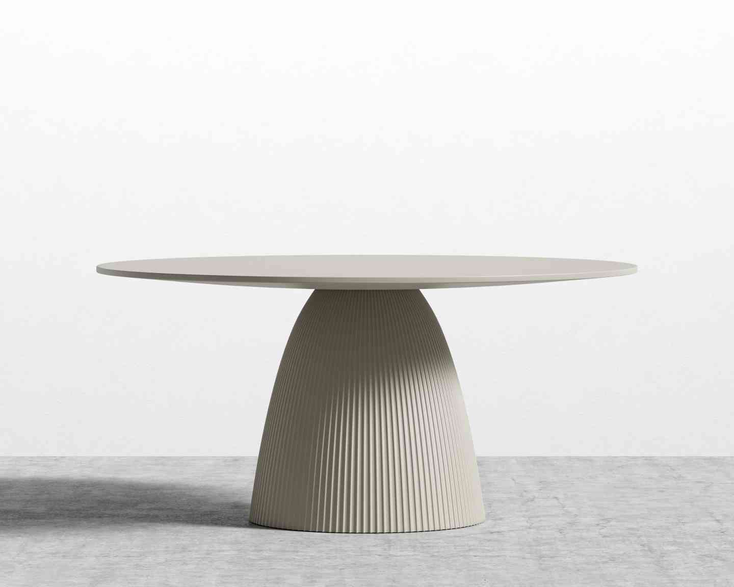 Gallus Dining Table