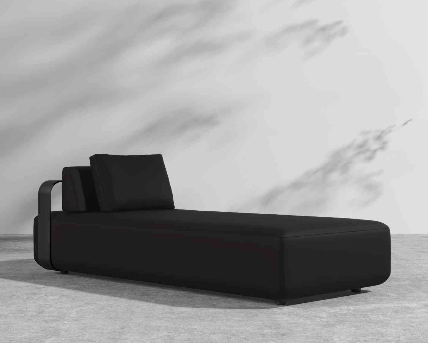 Florian Outdoor Lounger