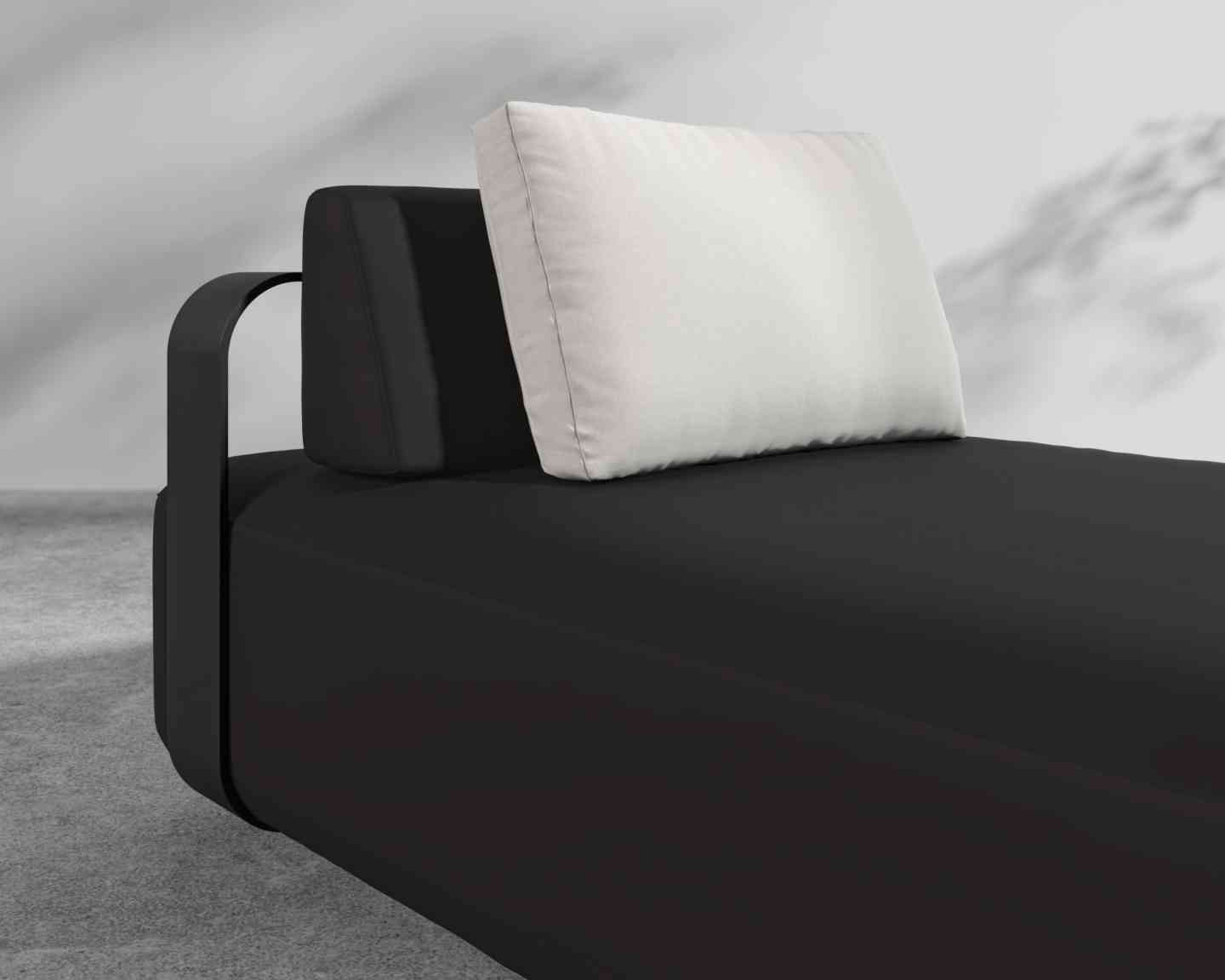 Florian Outdoor Lounger