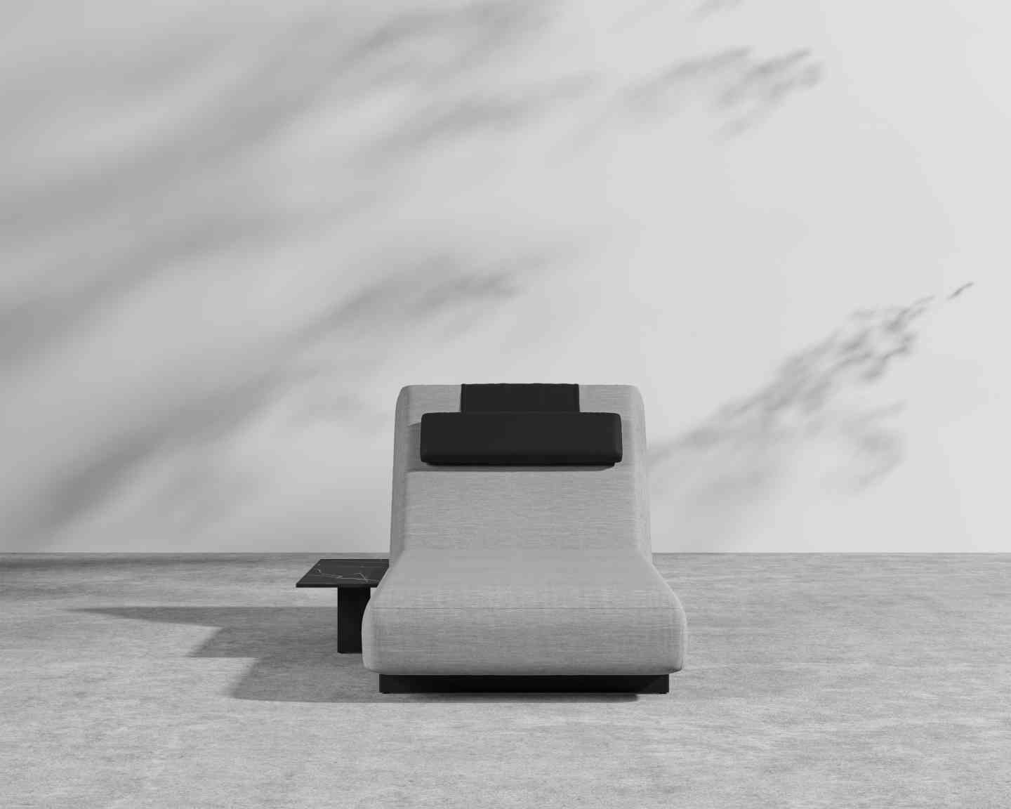 Nobi Outdoor Daybed