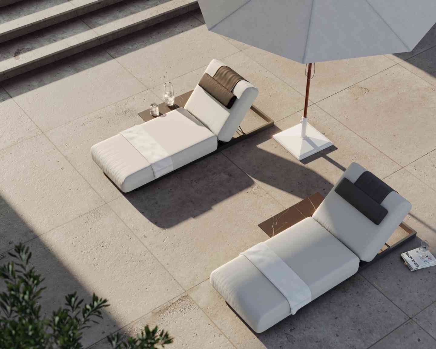 Nobi Outdoor Daybed