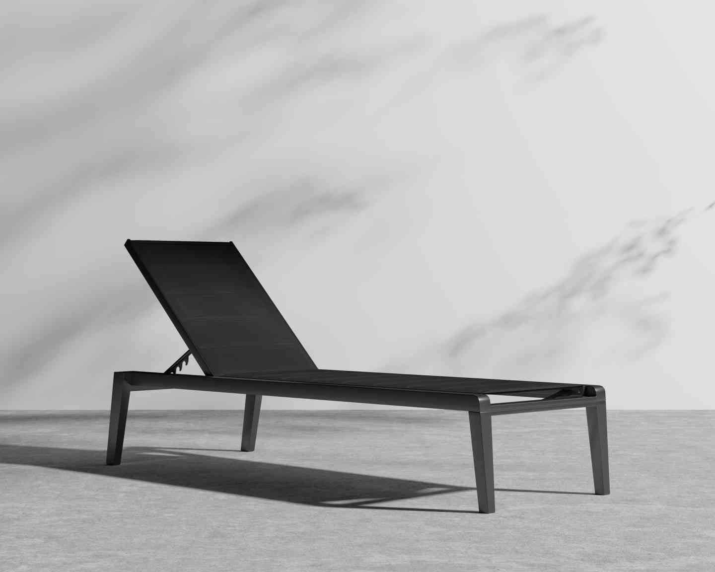Preston Outdoor Lounger