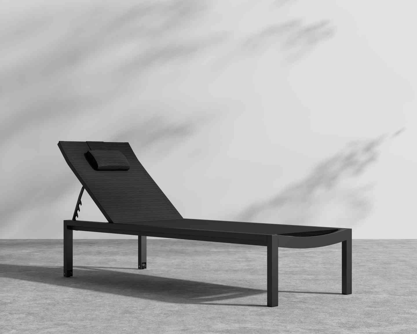 Spencer Outdoor Lounger
