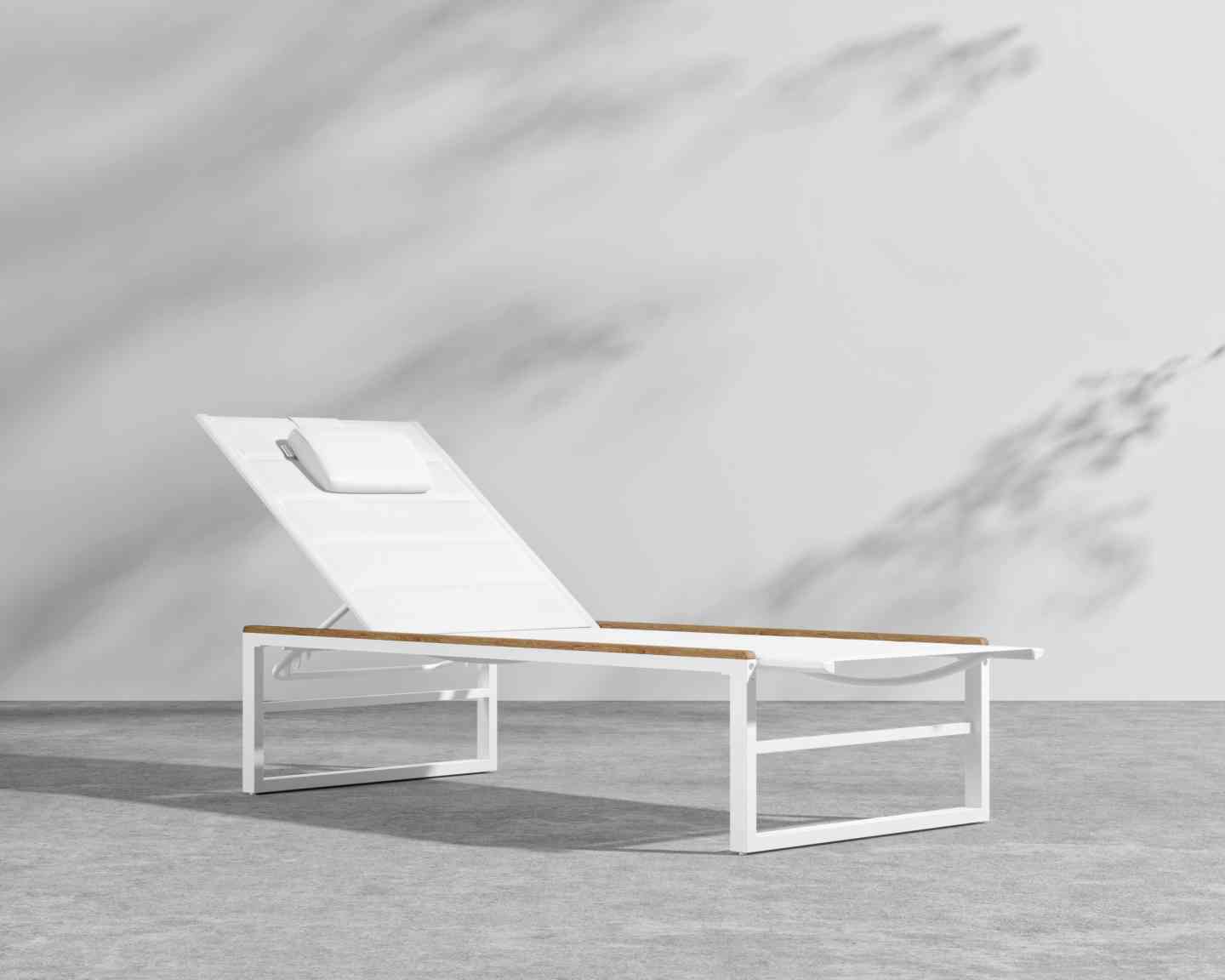 Linnea Outdoor Lounger