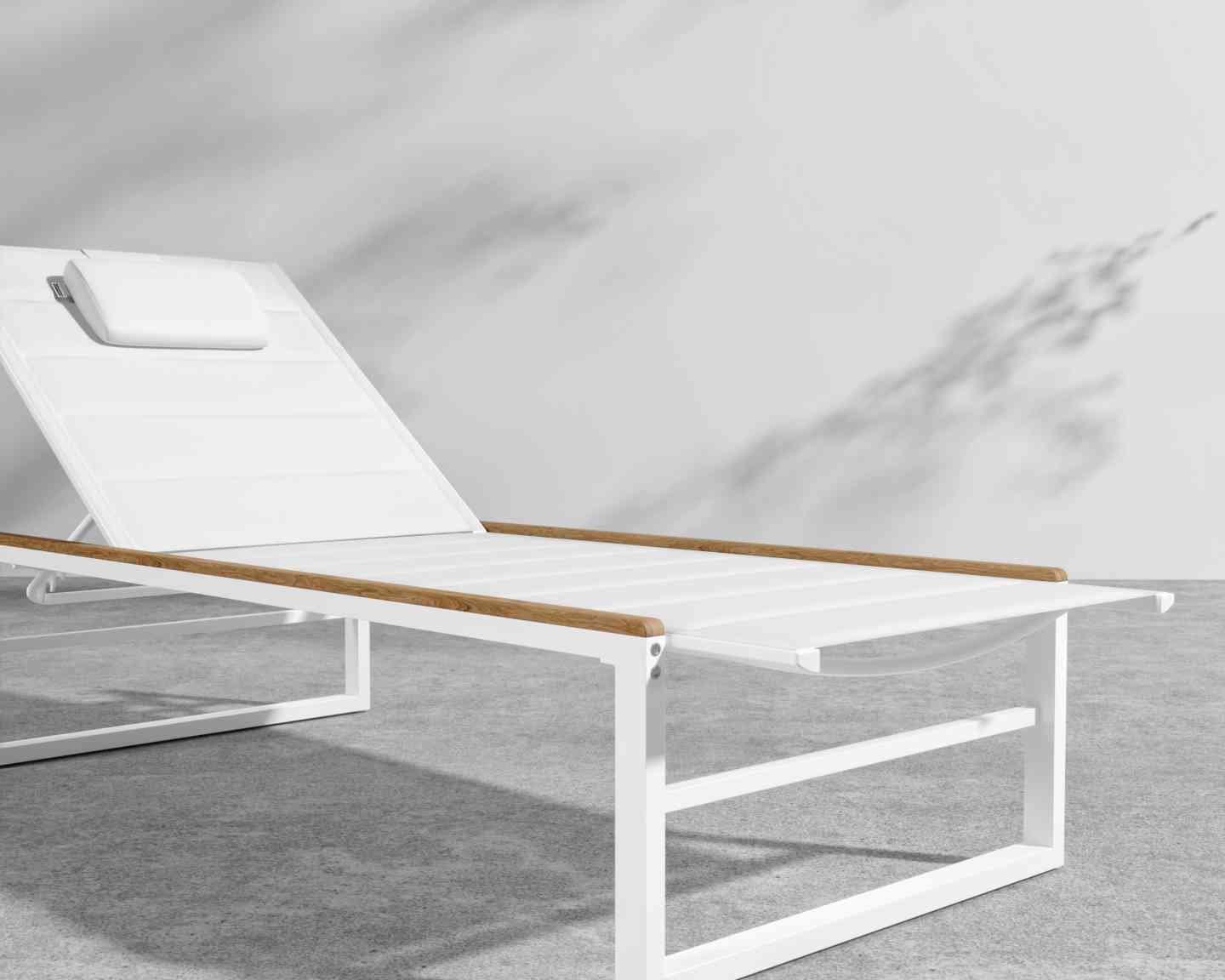 Linnea Outdoor Lounger