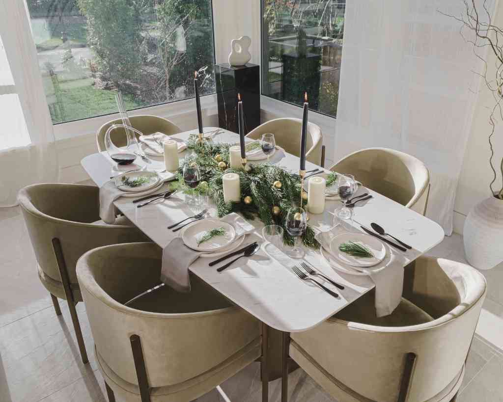 Solana Dining Table