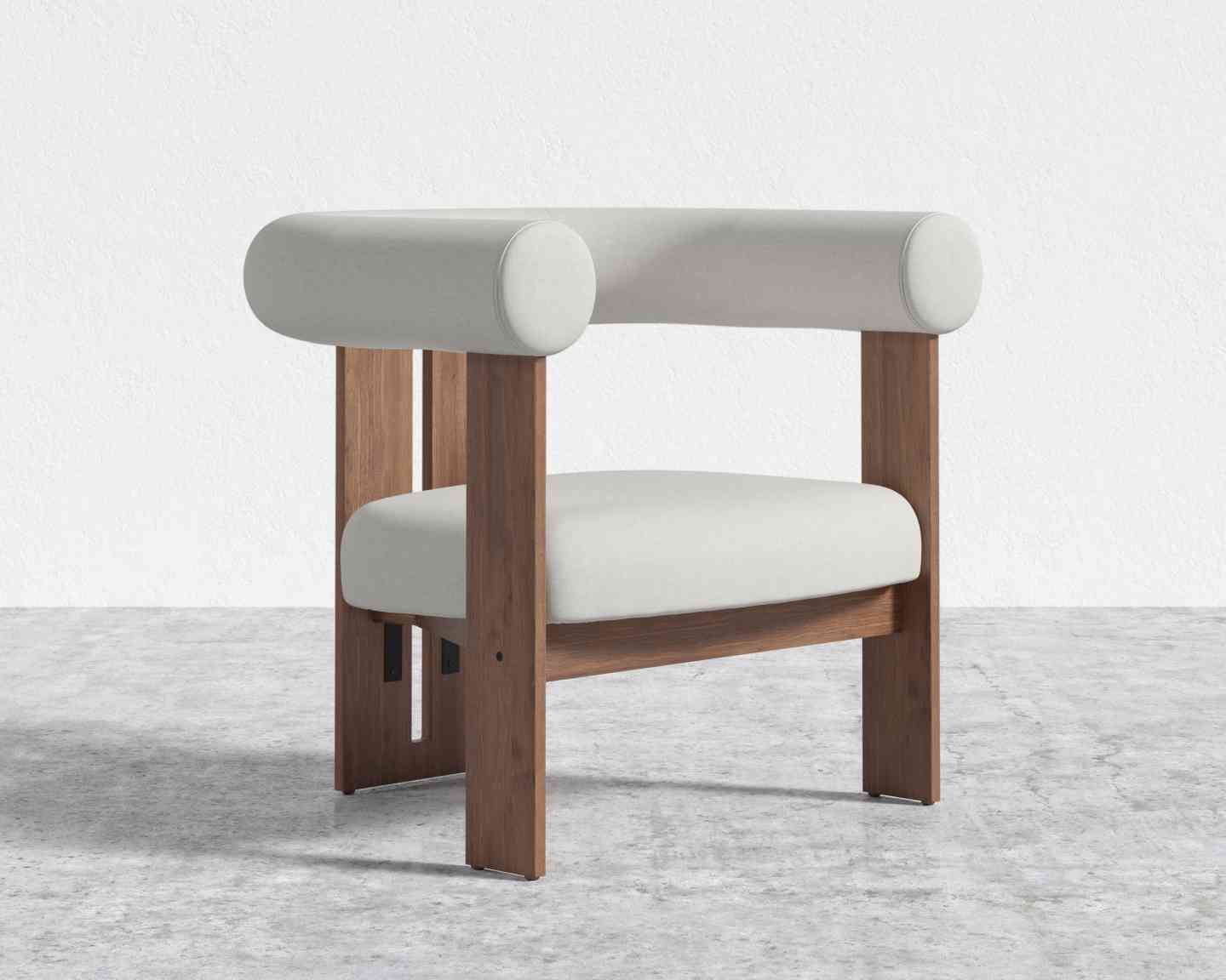 Tola Lounge Chair